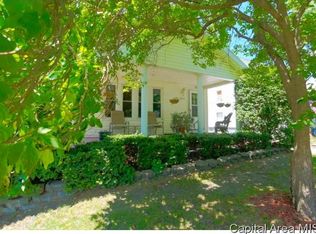 2213 Yale Blvd, Springfield, IL 62703