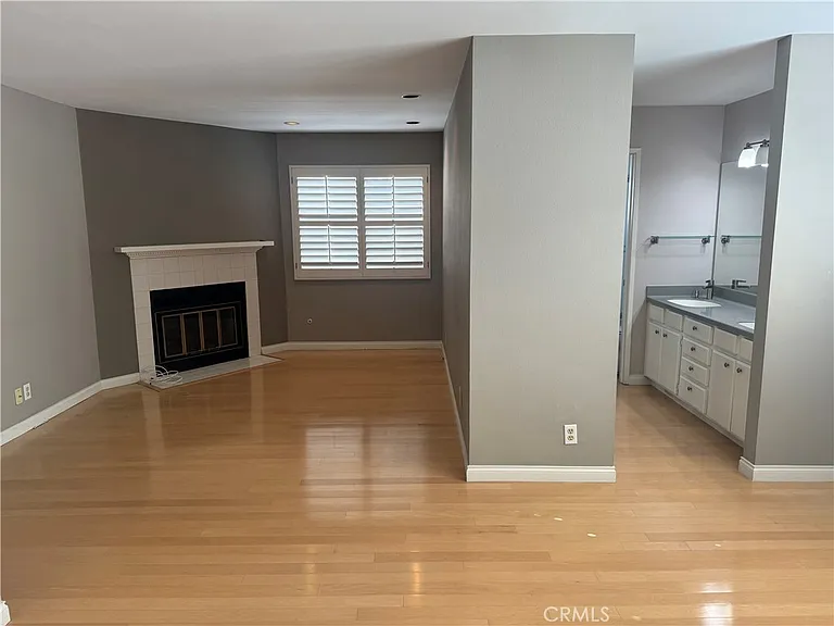 2931 Plaza Del Amo #83 — Photo 13