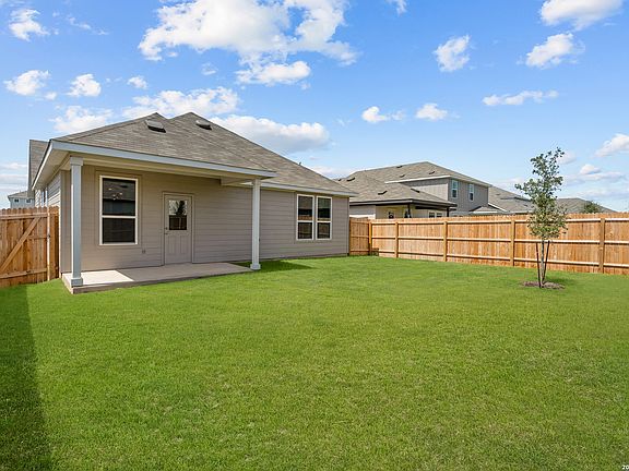 7th image of this home