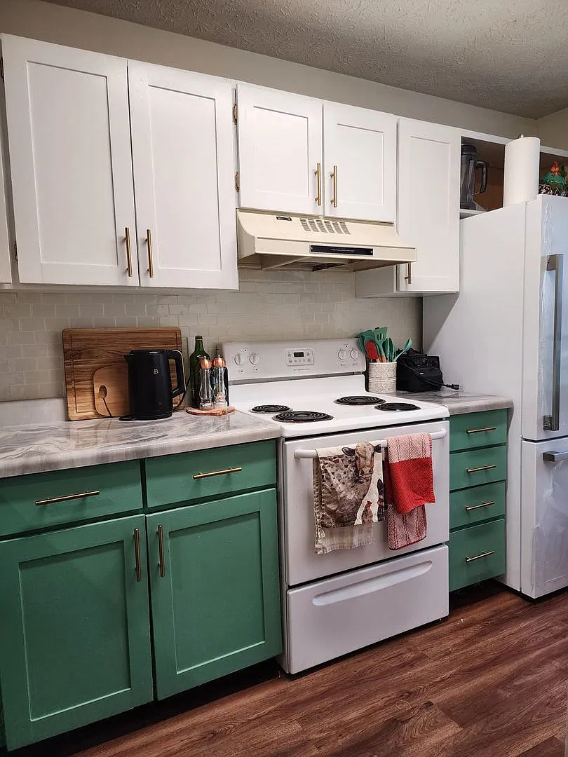 2494 S Burberry Lane — Photo 3