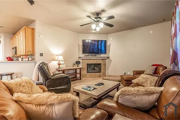 8957 Silent Brook Ln — Photo 12