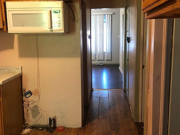 5th image of 2251 S Kostner Ave