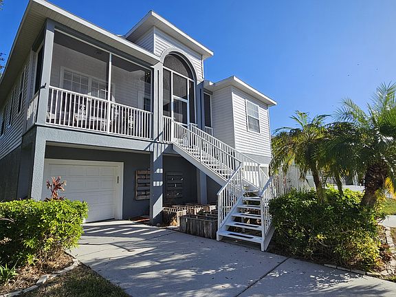 2nd image of 1002 Mizzen Ct