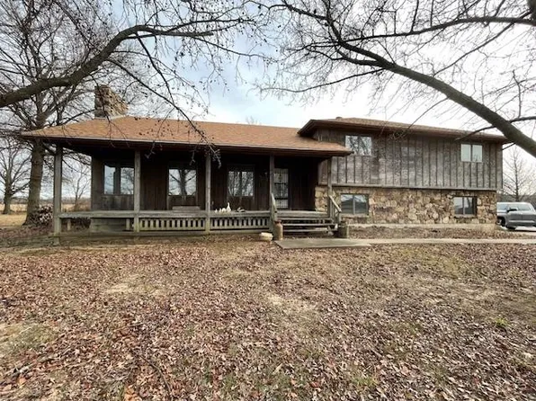 304 S 69th Hwy, Pittsburg, KS 66762