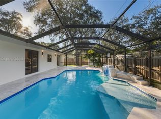 7505 SW 167th St, Palmetto Bay, FL 33157