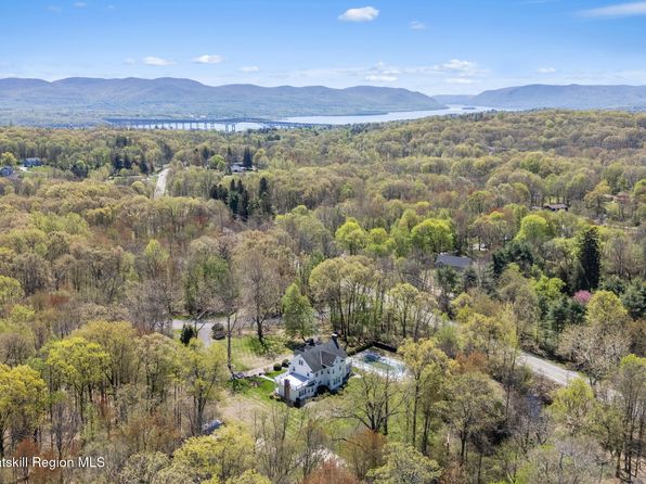 3 Cloud Street, Newburgh, NY 12550