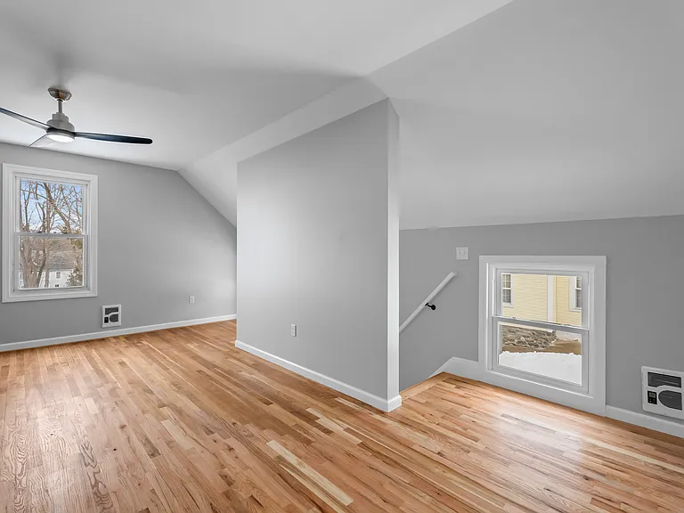 108 Main St #101 — Photo 4