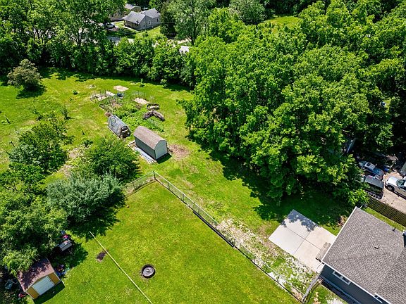 2nd image of 624 McKinley Ave