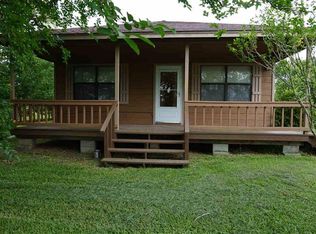 1225 Meneley Rd, Winnie, TX 77665