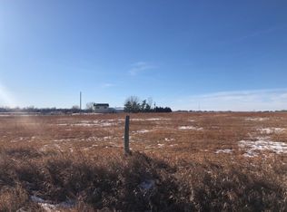 714 N Wild Rose Rd, Hershey, NE 69143