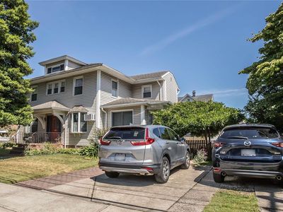 100 Catherine Street, Valley Stream, NY, 11581