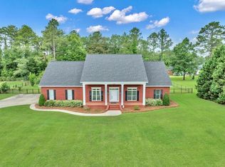 5105 Barrington Dr, Albany, GA 31721