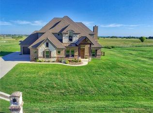 450 Ridgecrest Pl, Sanger, TX 76266