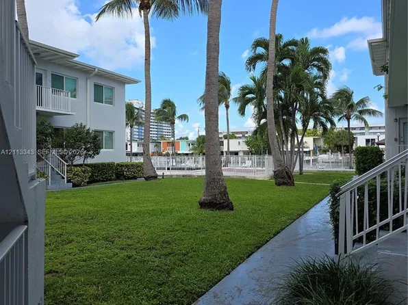 7207 Bay Dr, Miami Beach, FL