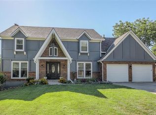 213 NW Candlebark Ct, Lees Summit, MO 64064