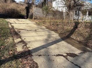 18514 Old Triangle Rd, Triangle, VA 22172