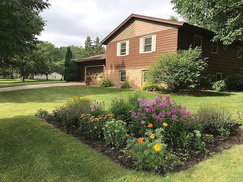 Perennial bed