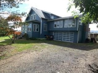 129 S Welcome Slough Rd, Cathlamet, WA 98612