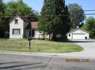 2935 Range Rd, Kimball, MI 48074