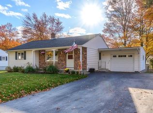 42 Greenwich Ave, Leominster, MA 01453