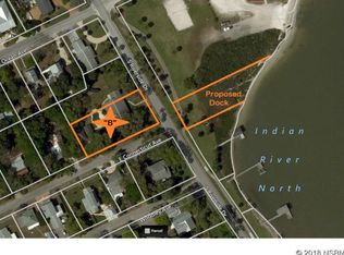 520 S Riverside Dr, Edgewater, FL 32132