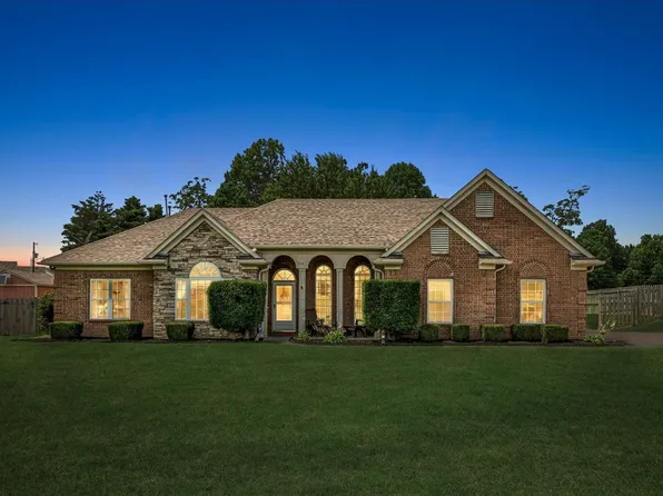 202 Walker Pkwy, Atoka, TN 38004