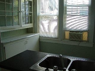 2nd image of 3305 Memorial Ave #A