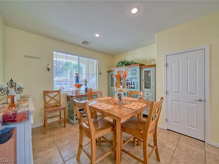 5720 Al Fresco Ave — Photo 6