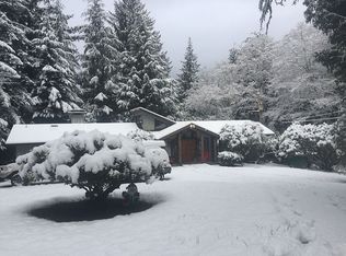 68392 Tioga Dr, North Bend, OR 97459