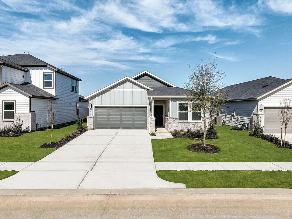 1st image of 21810 Honey Scent Ln