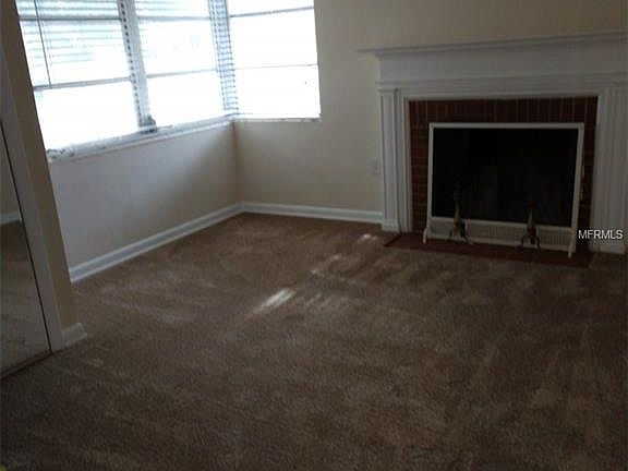 4th image of 1319 Lake Shore Blvd
