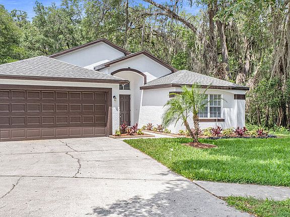 2nd image of 35717 Welby Ct