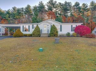 25 Bayberry Dr, Gardner, MA 01440