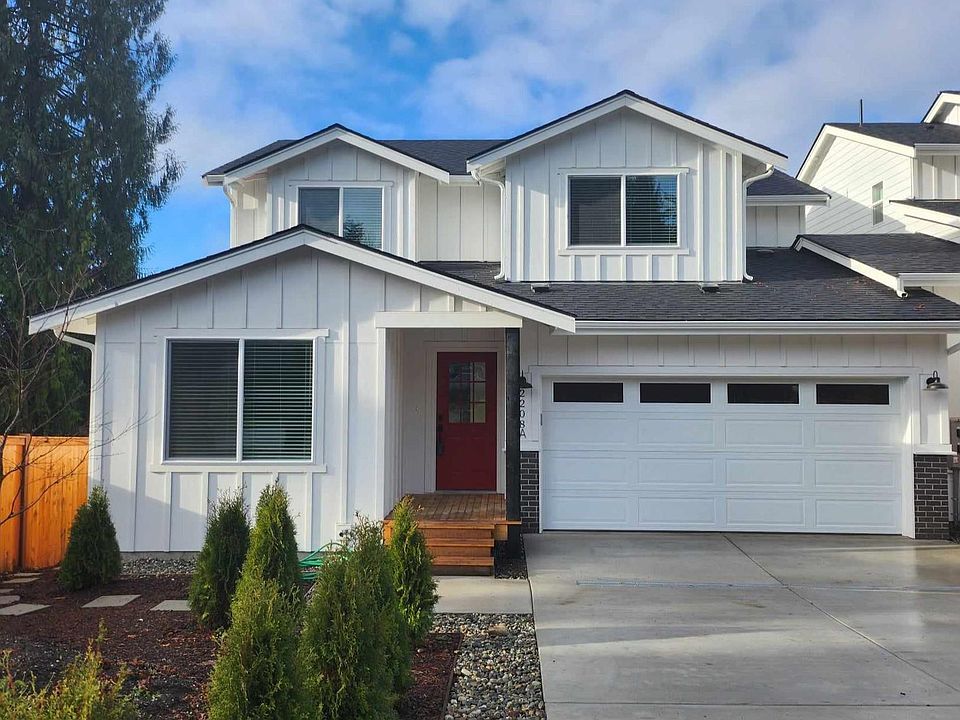 1st image of 2208 108th Ave SE