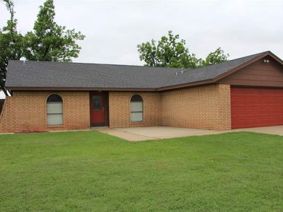 700 Diana Ave, Frederick, OK, 73542