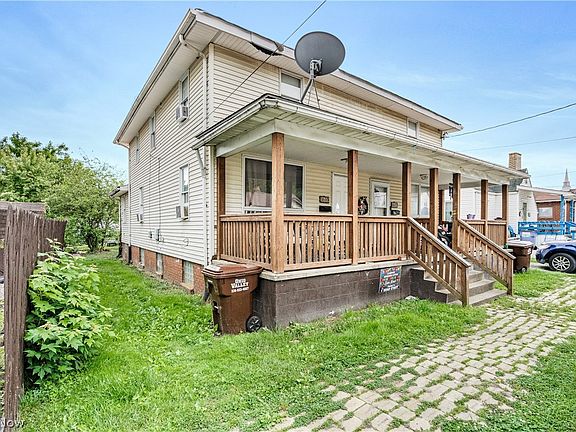 2nd image of 1612 Maple Ave