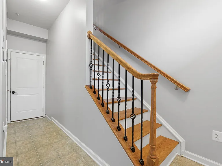 4505 Foster Ave — Photo 30