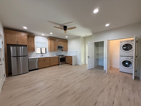 3rd image of 4245 Juneau Cir