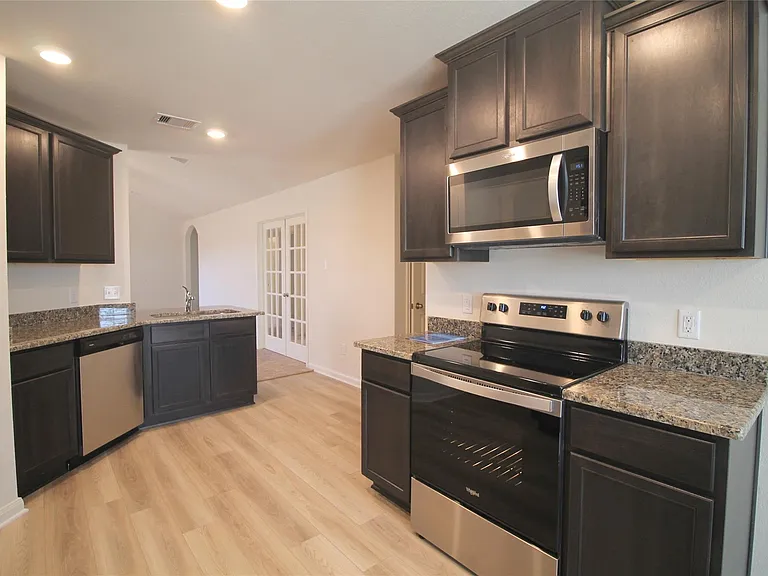 8031 Vacek Meadows Loop — Photo 8