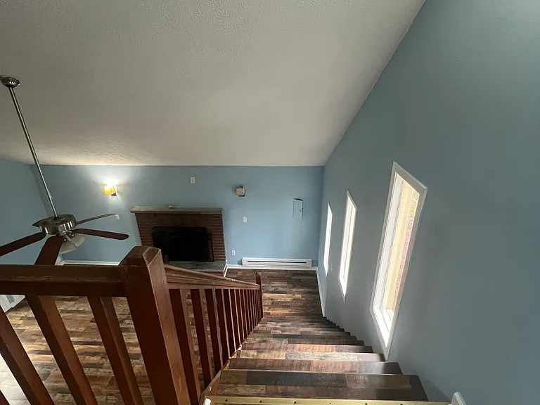 Woods Ln — Photo 34
