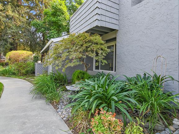 4th image of 1109 Shenandoah Dr