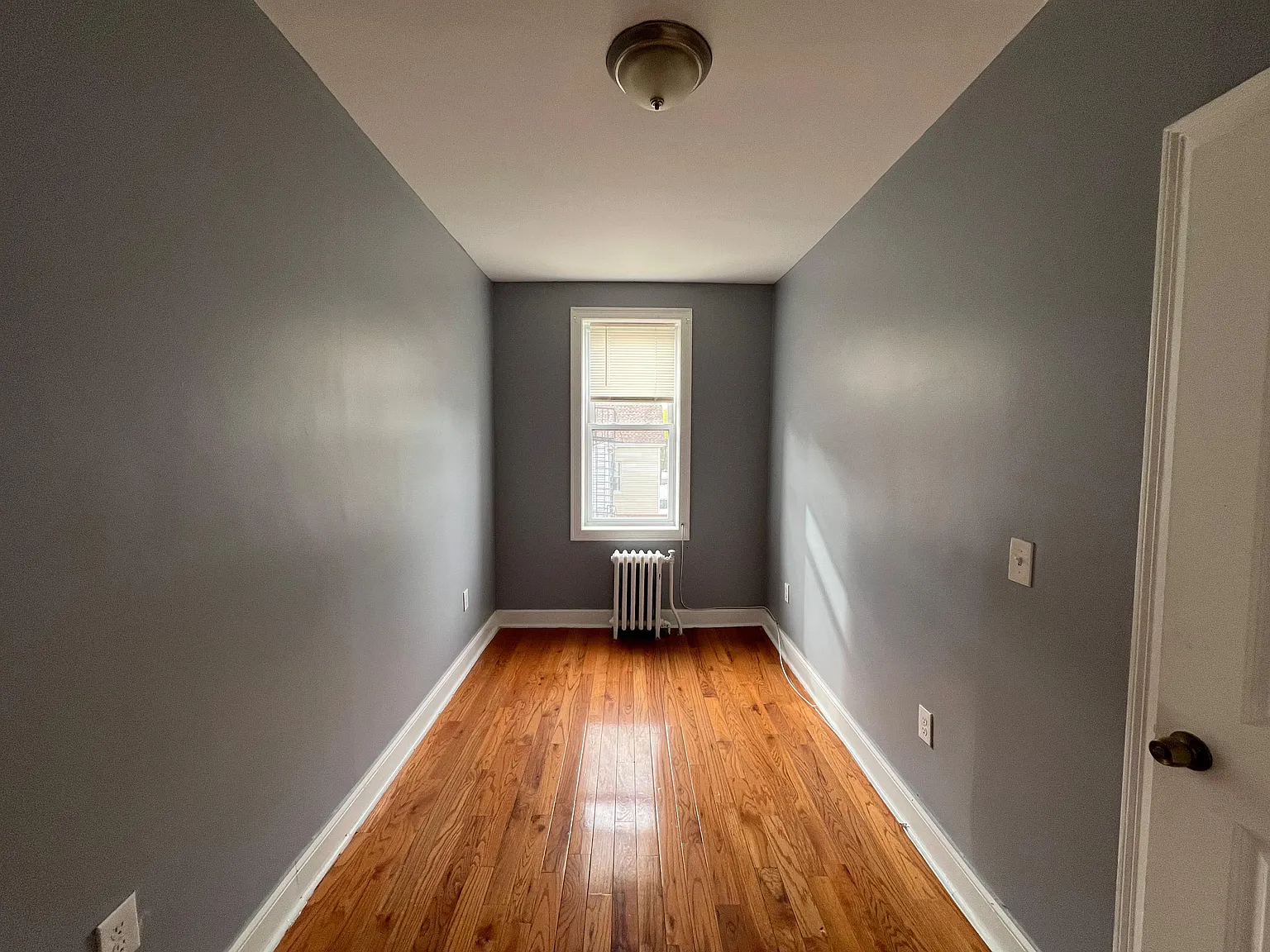 2 bed, 750 sqft, $1,825 — Photo 4