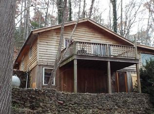 91 Rainbow Woods Dr, Franklin, NC 28734