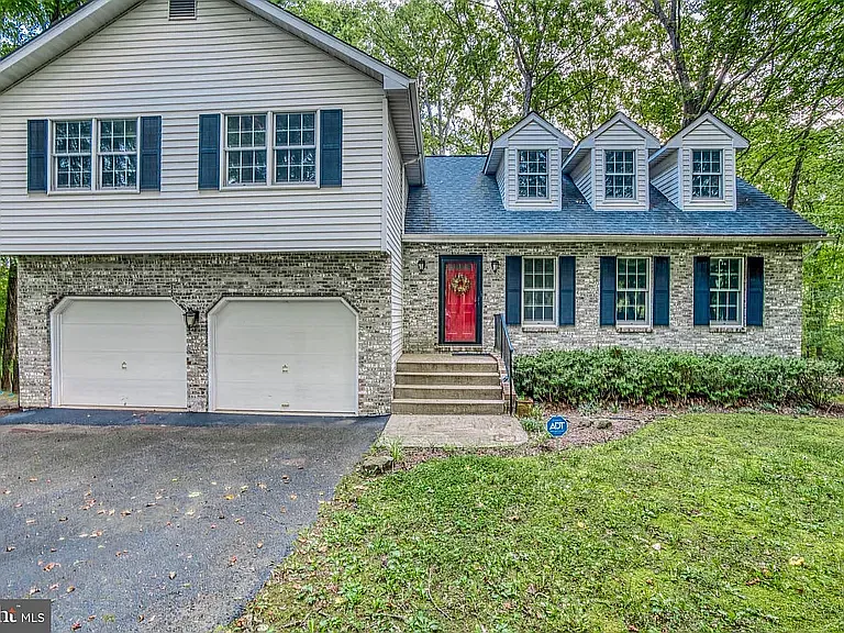 594 Pinedale Dr — Photo 30