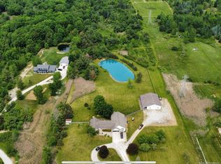 5334 Vine St, Saint Clair, MI 48079
