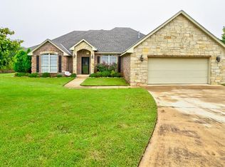 813 Carrie Ct, Purcell, OK 73080