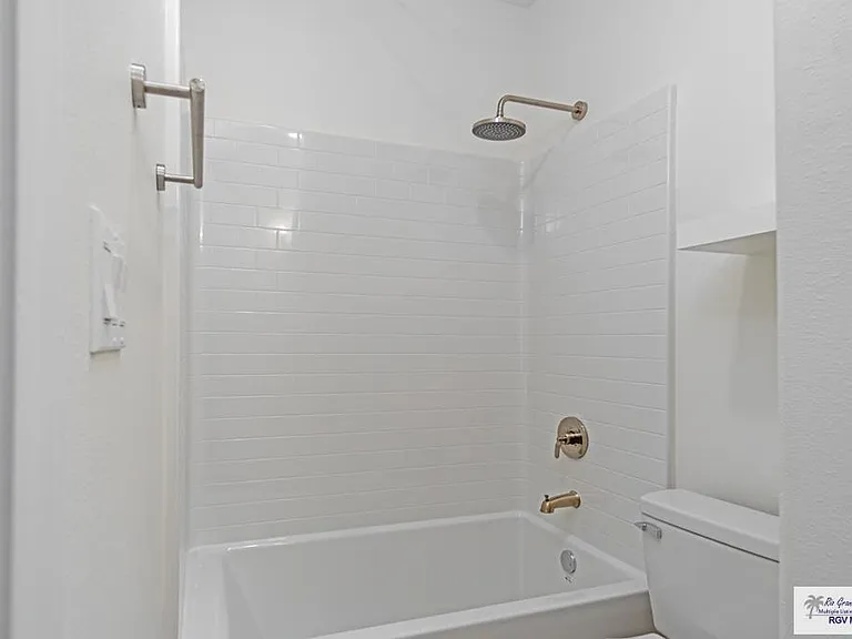 2114 E Valley Cir #B — Photo 10