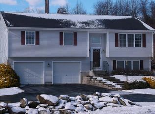 240 Plain Hill Rd, Norwich, CT 06360