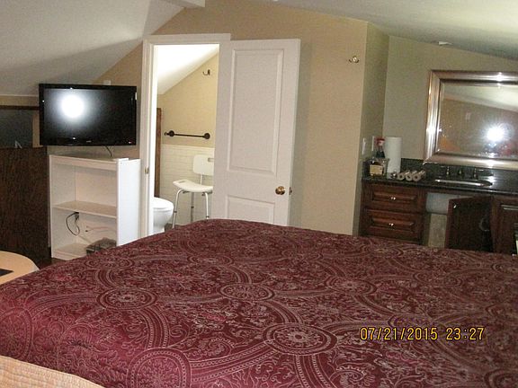5th image of 1223 Roycott Way