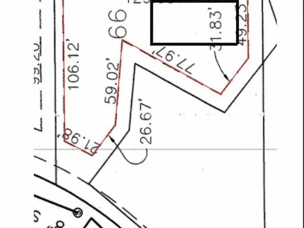 66 Hickory Trl, Grand Blanc, MI 48439